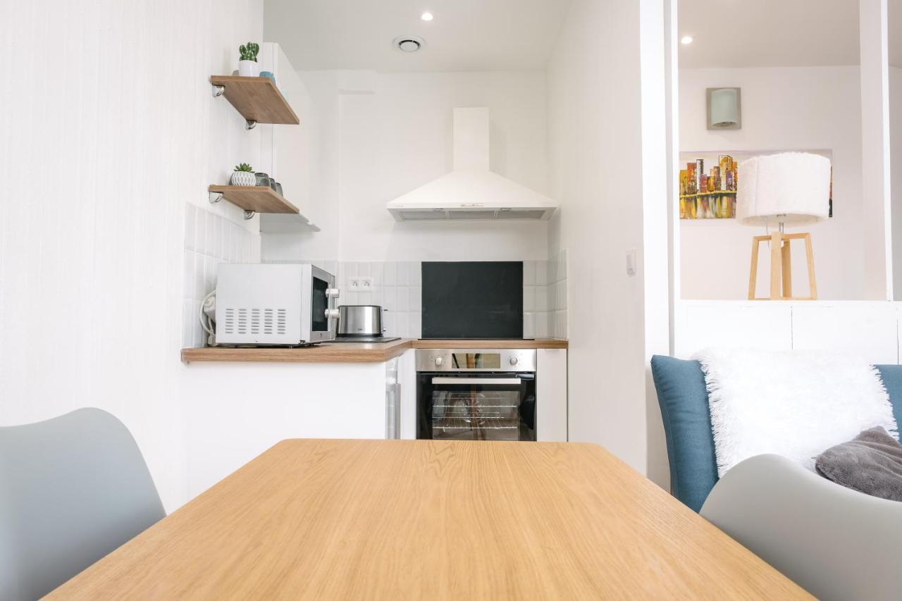 Le Petit Cendriere Apartment Сомюр Екстериор снимка